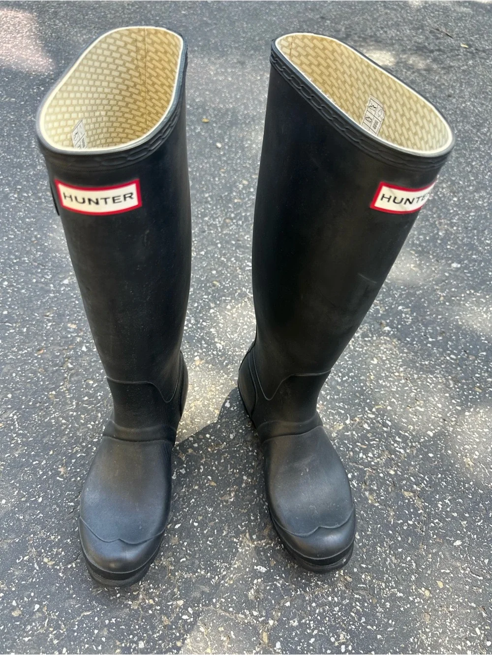 Hunter Black Gloss Tall Rubber Rain Boots with Beige Lining
